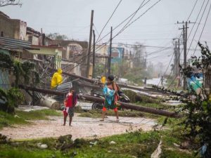 Hurricane dame in Cuba