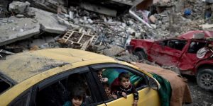 children in abandoned car